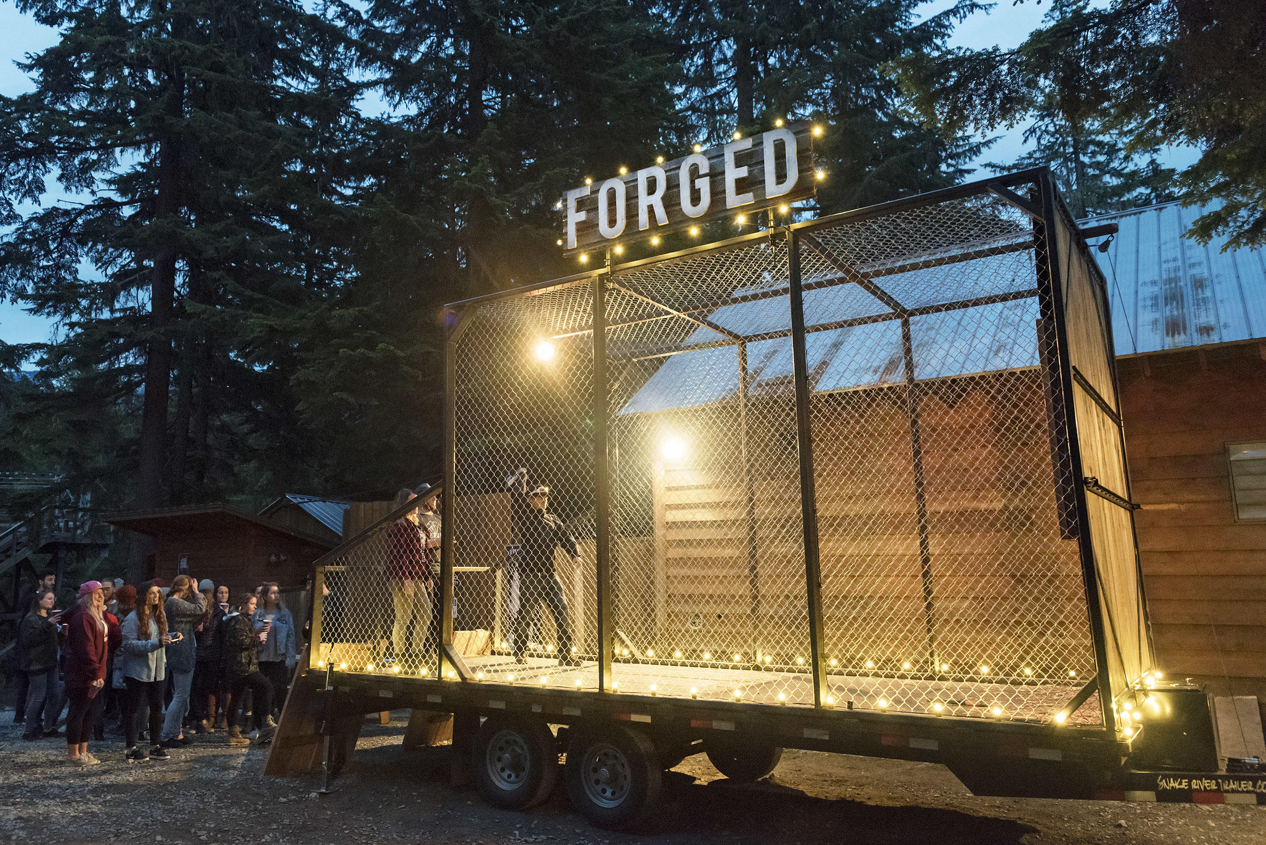 mobile axe throwing trailer